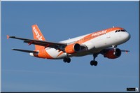Airbus A320-214, easyJet, HB-JZZ, cn: 4233